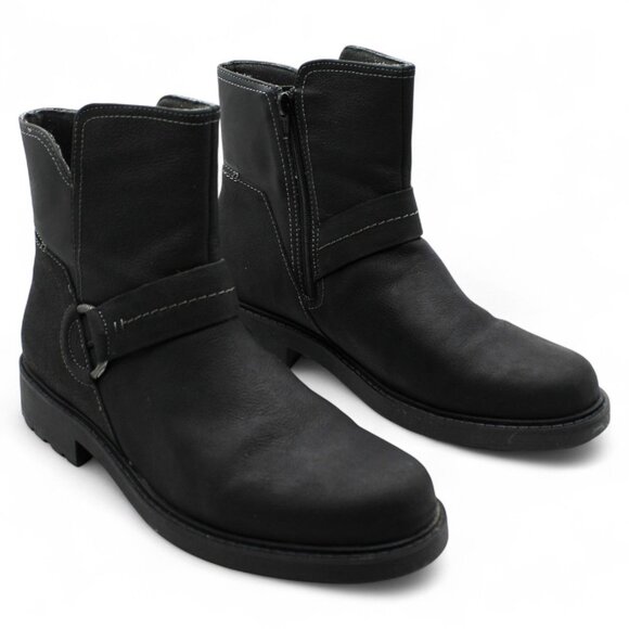 Clarks Opal Rose Leather Bootie - Picture 1 of 8